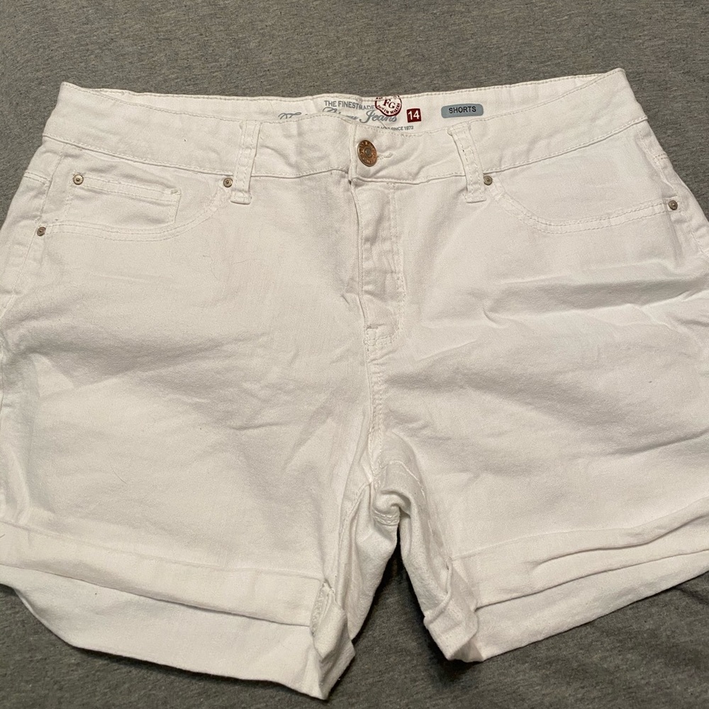 white jean shorts